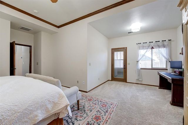 4315 Gallant Fox Drive, Edmond, OK 73025