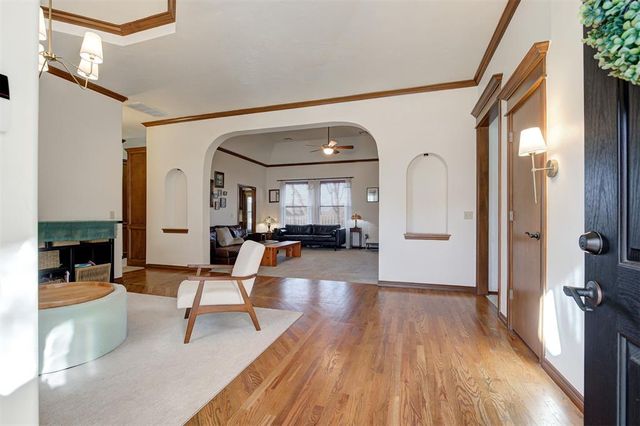 4315 Gallant Fox Drive, Edmond, OK 73025