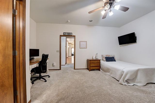 4315 Gallant Fox Drive, Edmond, OK 73025