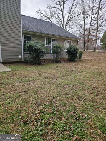 2504 Marixa Drive, Statham, GA 30666