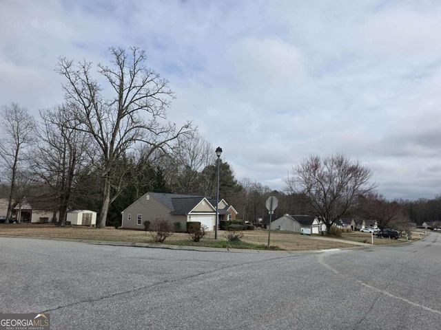 2504 Marixa Drive, Statham, GA 30666