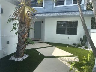 9871 NW 52nd Ln 0, Doral, FL 33178