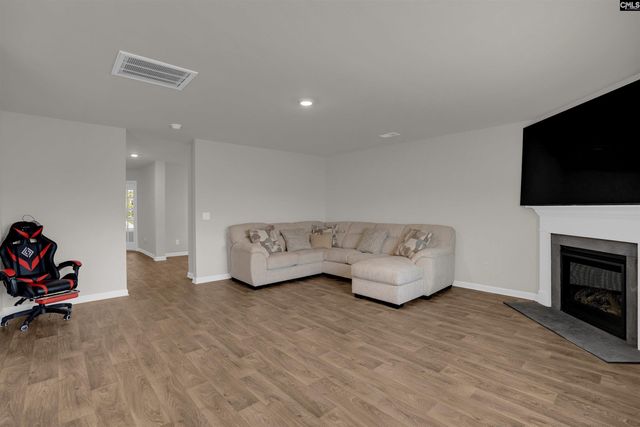 2416 Newberry Landing Circle, Newberry, SC 29108