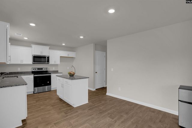 2416 Newberry Landing Circle, Newberry, SC 29108