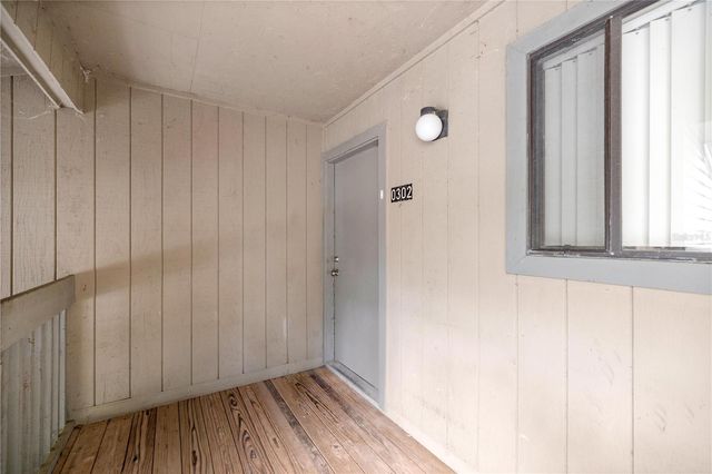 111 SE 16TH AVENUE O302, Gainesville, FL 32601