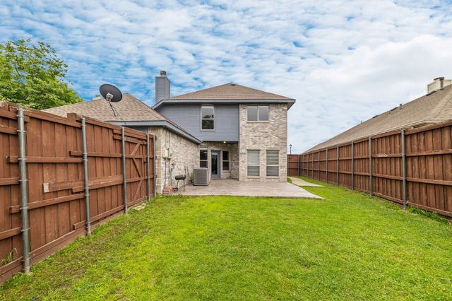 3152 Delaford Drive, Carrollton, TX 75007