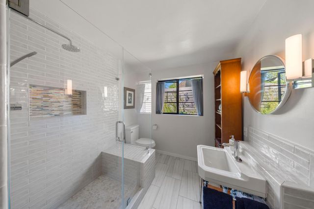 206 Griswold Ave, Modesto, CA 95350