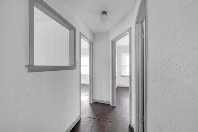 2627 S Washington Ave, Wichita, KS 67216