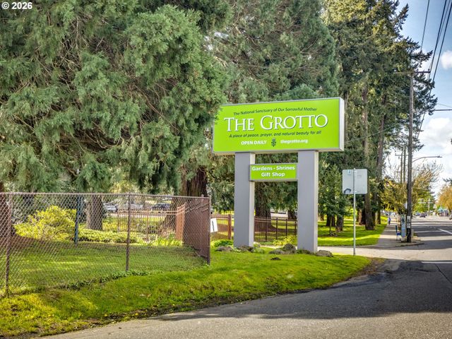 3731 Ne 82ND Ave, Portland, OR 97220