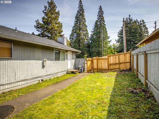 3731 Ne 82ND Ave, Portland, OR 97220
