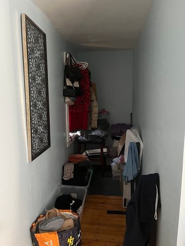 81 Thornton St 3, Boston, MA 02119