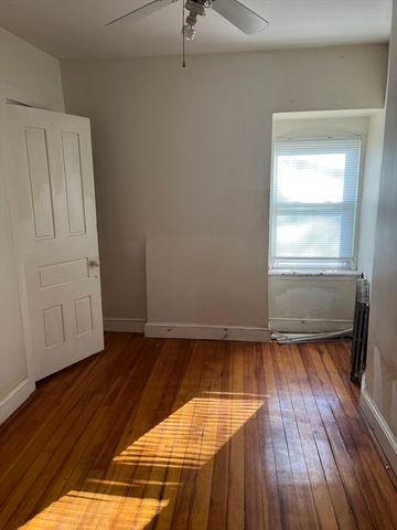 81 Thornton St 3, Boston, MA 02119