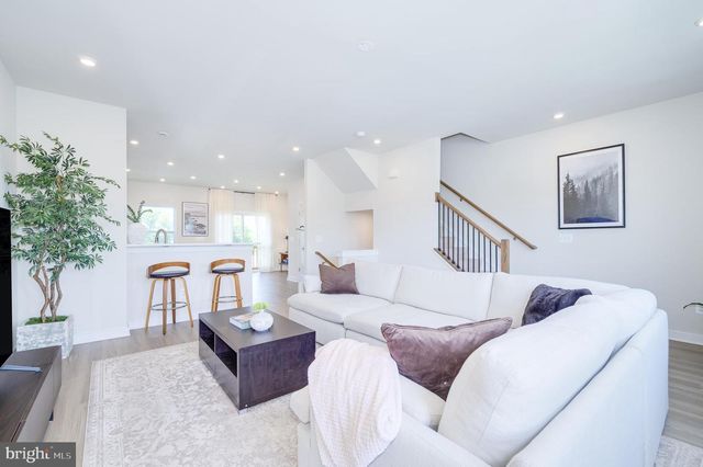 109 MARLOW CT, Winchester, VA 22602