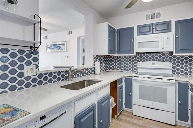 5973 State Highway 361 307, Port Aransas, TX 78373