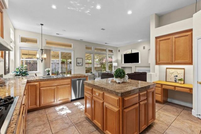 19127 Chinook Court, Morgan Hill, CA 95037