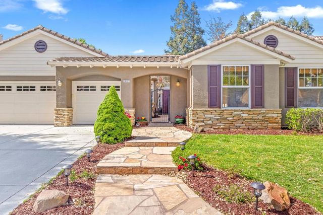 19127 Chinook Court, Morgan Hill, CA 95037