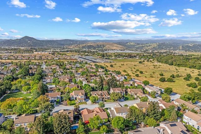 19127 Chinook Court, Morgan Hill, CA 95037