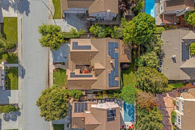 19127 Chinook Court, Morgan Hill, CA 95037