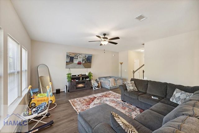 580 Brightleaf Circle, Hinesville, GA 31313