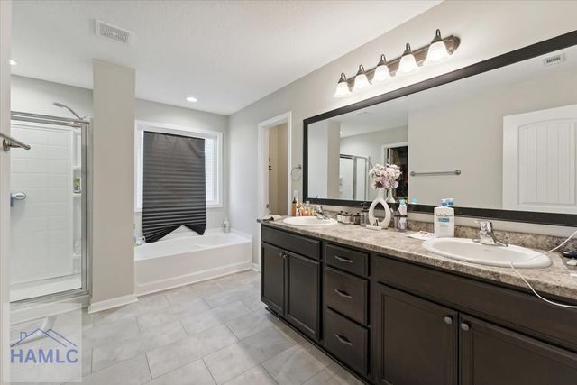 580 Brightleaf Circle, Hinesville, GA 31313