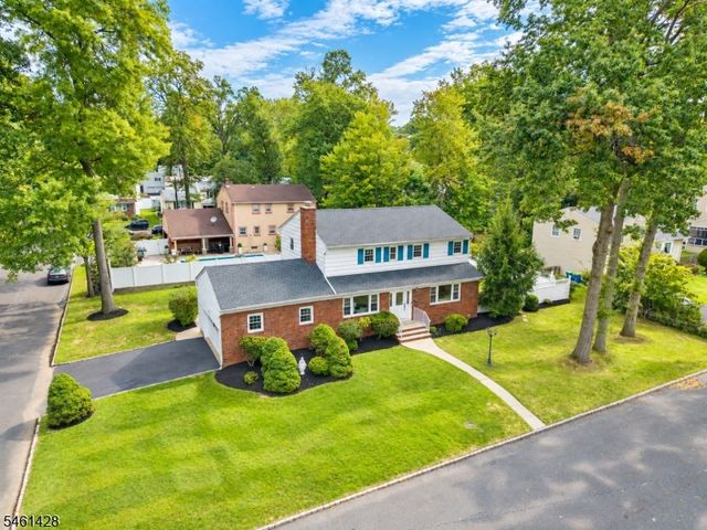 288 Corbett Pl, North Plainfield Boro, NJ 07060