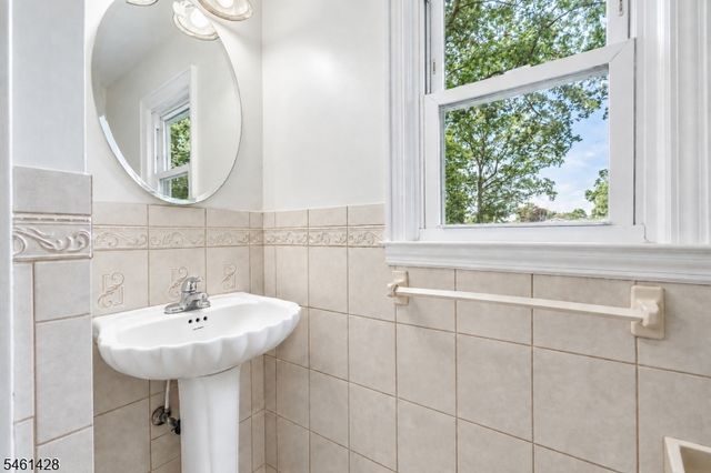 288 Corbett Pl, North Plainfield Boro, NJ 07060