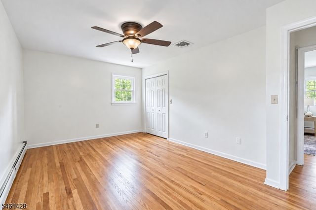288 Corbett Pl, North Plainfield Boro, NJ 07060