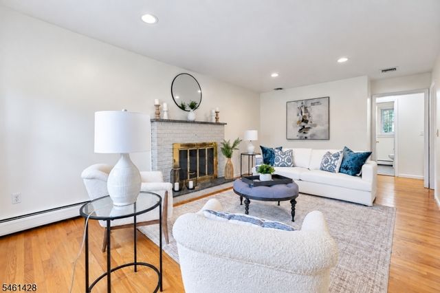 288 Corbett Pl, North Plainfield Boro, NJ 07060