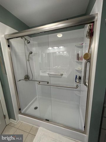 64 SANIBEL LANE, Chambersburg, PA 17201