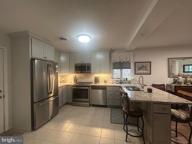 64 SANIBEL LANE, Chambersburg, PA 17201