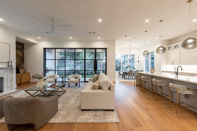 2817 Albans Road, Houston, TX 77005