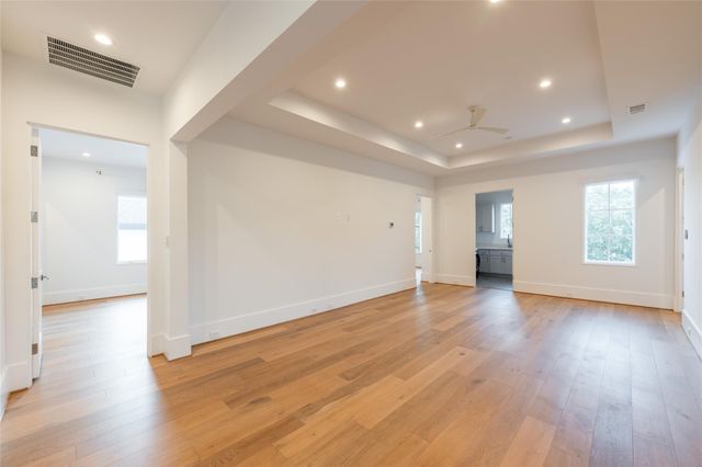 2817 Albans Road, Houston, TX 77005