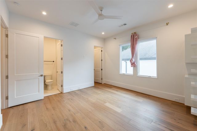 2817 Albans Road, Houston, TX 77005