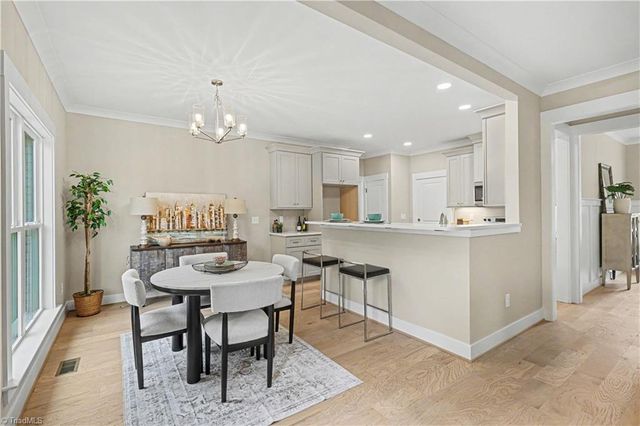 7609 Sir William Drive, Kernersville, NC 27284