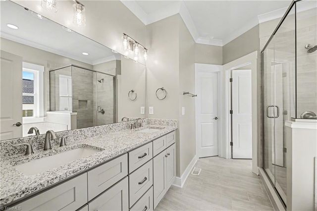 7609 Sir William Drive, Kernersville, NC 27284