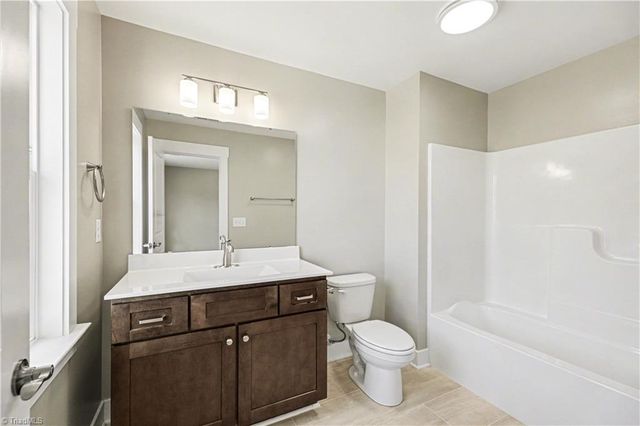 7609 Sir William Drive, Kernersville, NC 27284