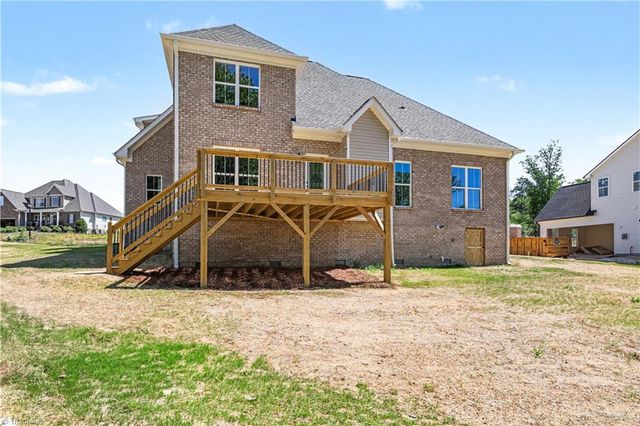 7609 Sir William Drive, Kernersville, NC 27284