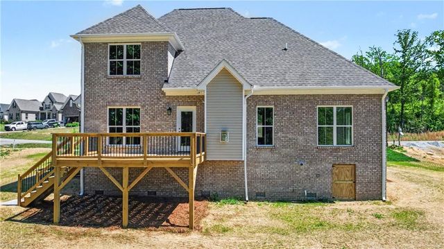 7609 Sir William Drive, Kernersville, NC 27284