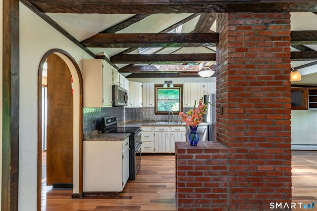 88 Sharon Valley Road, Sharon, CT 06069