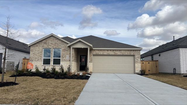 9339 Golden Dorado Lane, Baytown, TX 77521