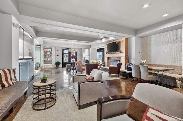 1803 Broadway Apt 312, Nashville, TN 37203