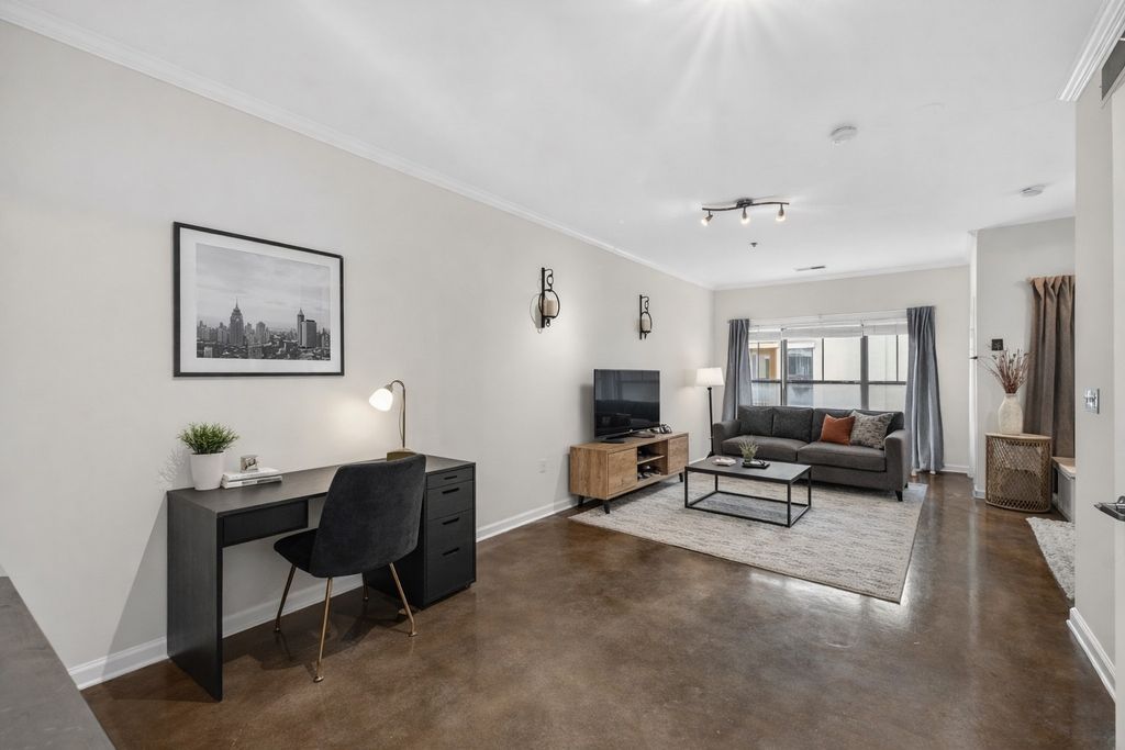 1803 Broadway Apt 312, Nashville, TN 37203