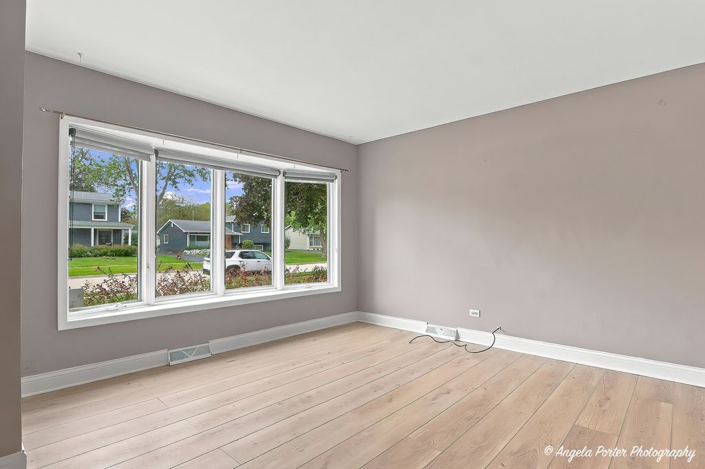 637 N Greenview Avenue, Mundelein, IL 60060 — photo 5