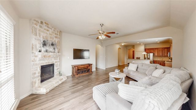 3408 Glen Crest Lane, Denton, TX 76208