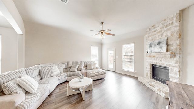 3408 Glen Crest Lane, Denton, TX 76208