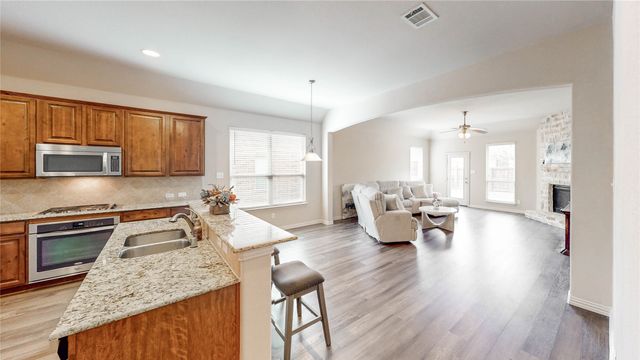 3408 Glen Crest Lane, Denton, TX 76208