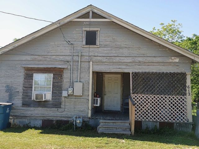 612 W 16th Avenue, Corsicana, TX 75110