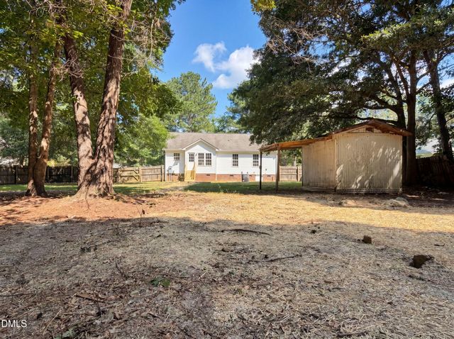 576 Sunray Drive, Clayton, NC 27520