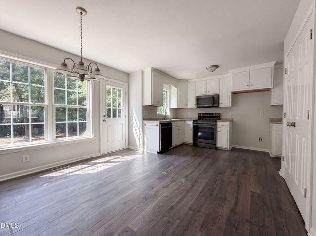 576 Sunray Drive, Clayton, NC 27520