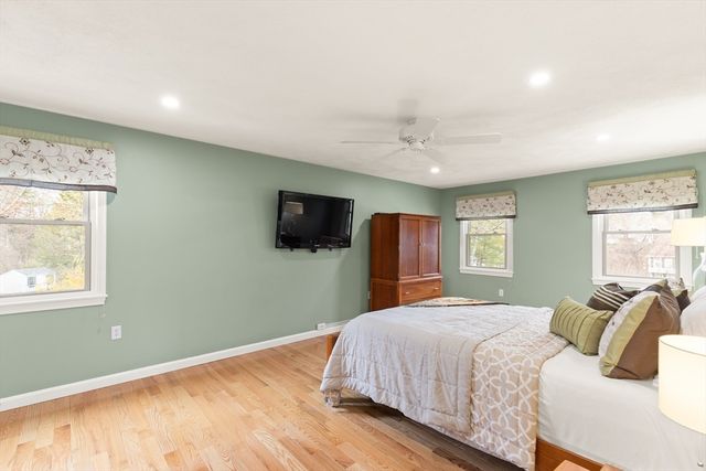 105 Greenmeadow Drive, Tewksbury, MA 01876